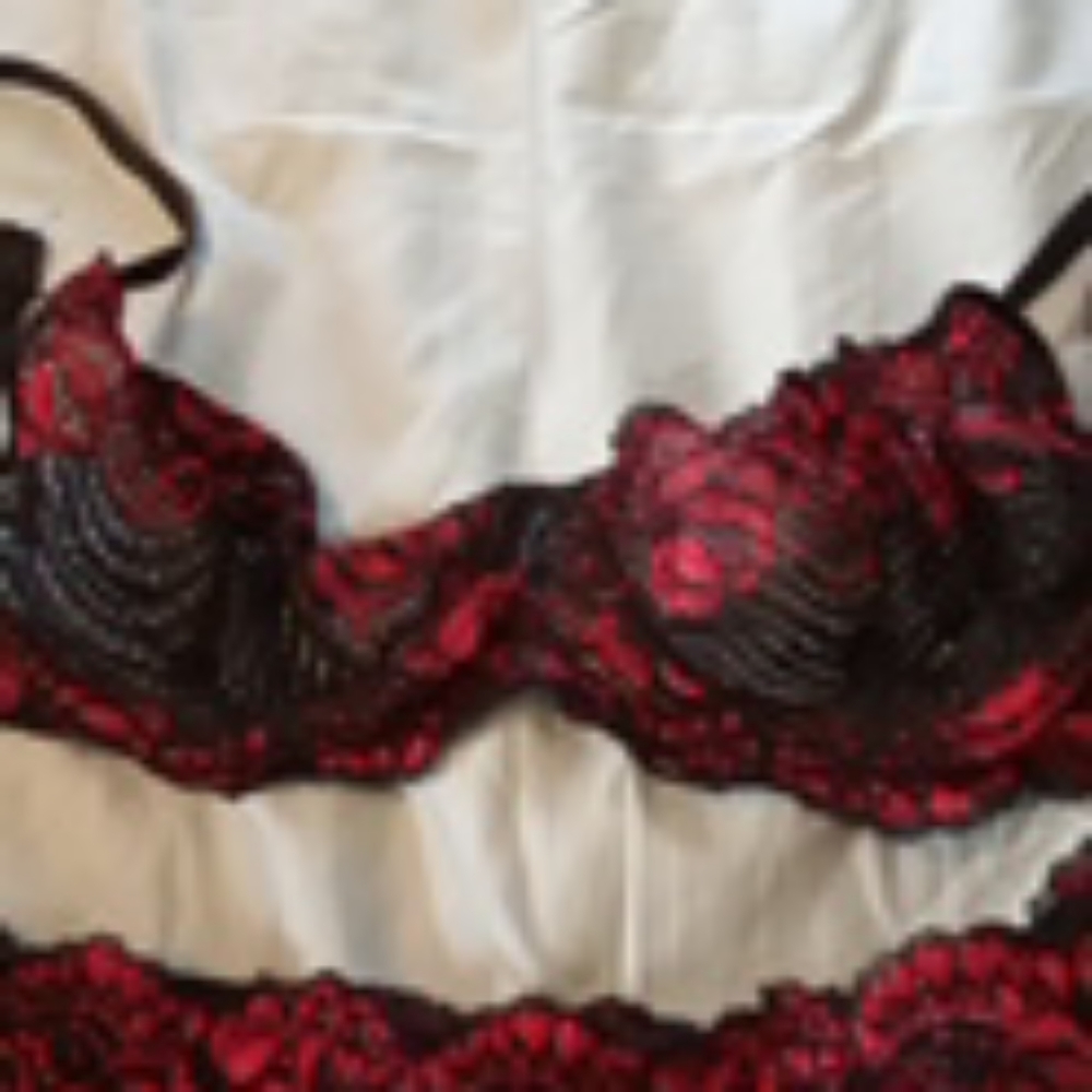 Bra set - Picture 2 of 3
